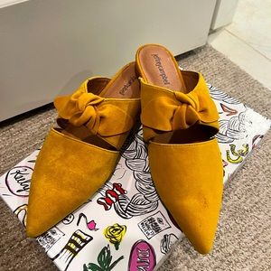 Jeffery Campbell mules
